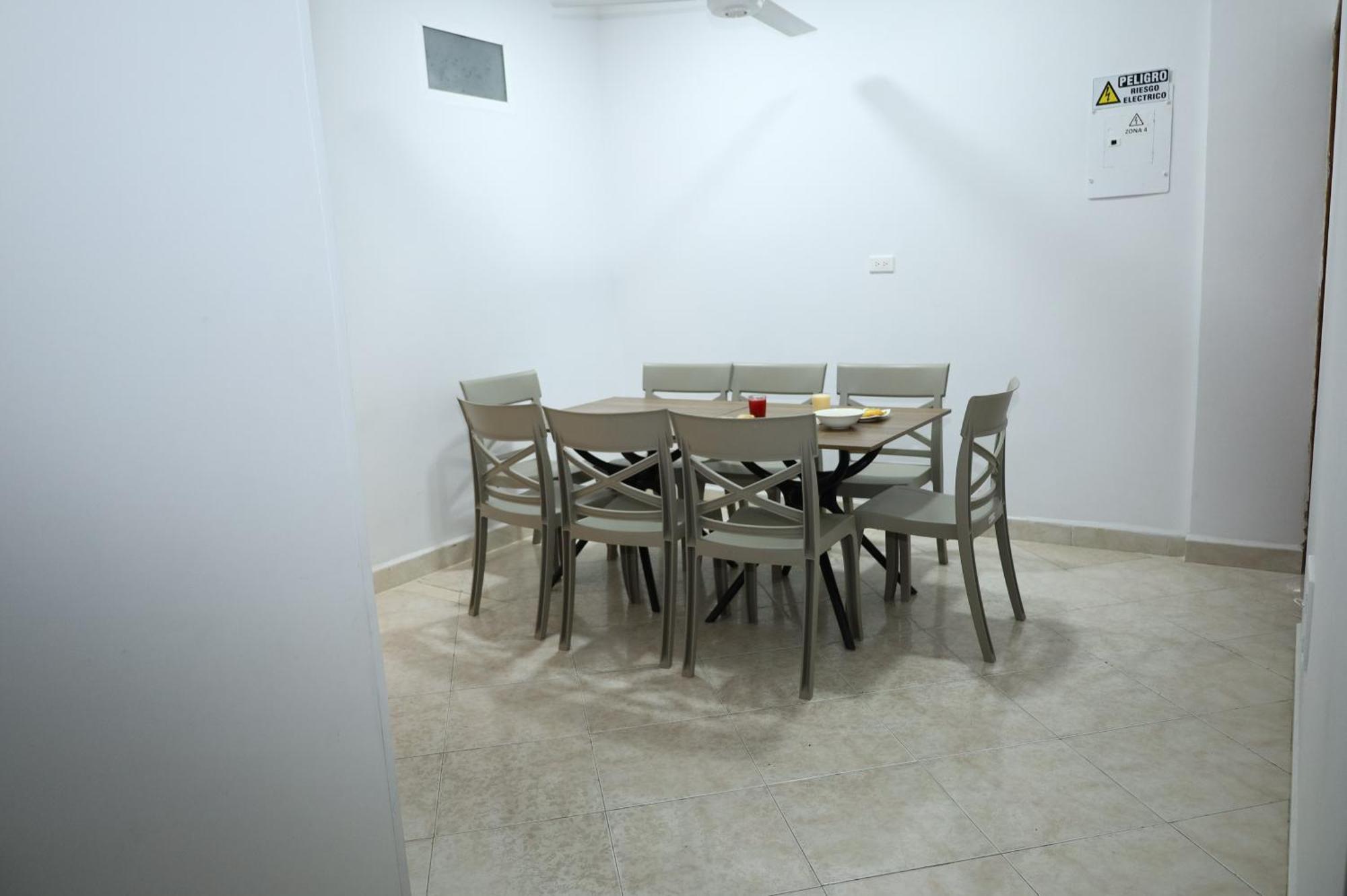 Ayenda Torre 2 Hotel Apartadó Екстериор снимка