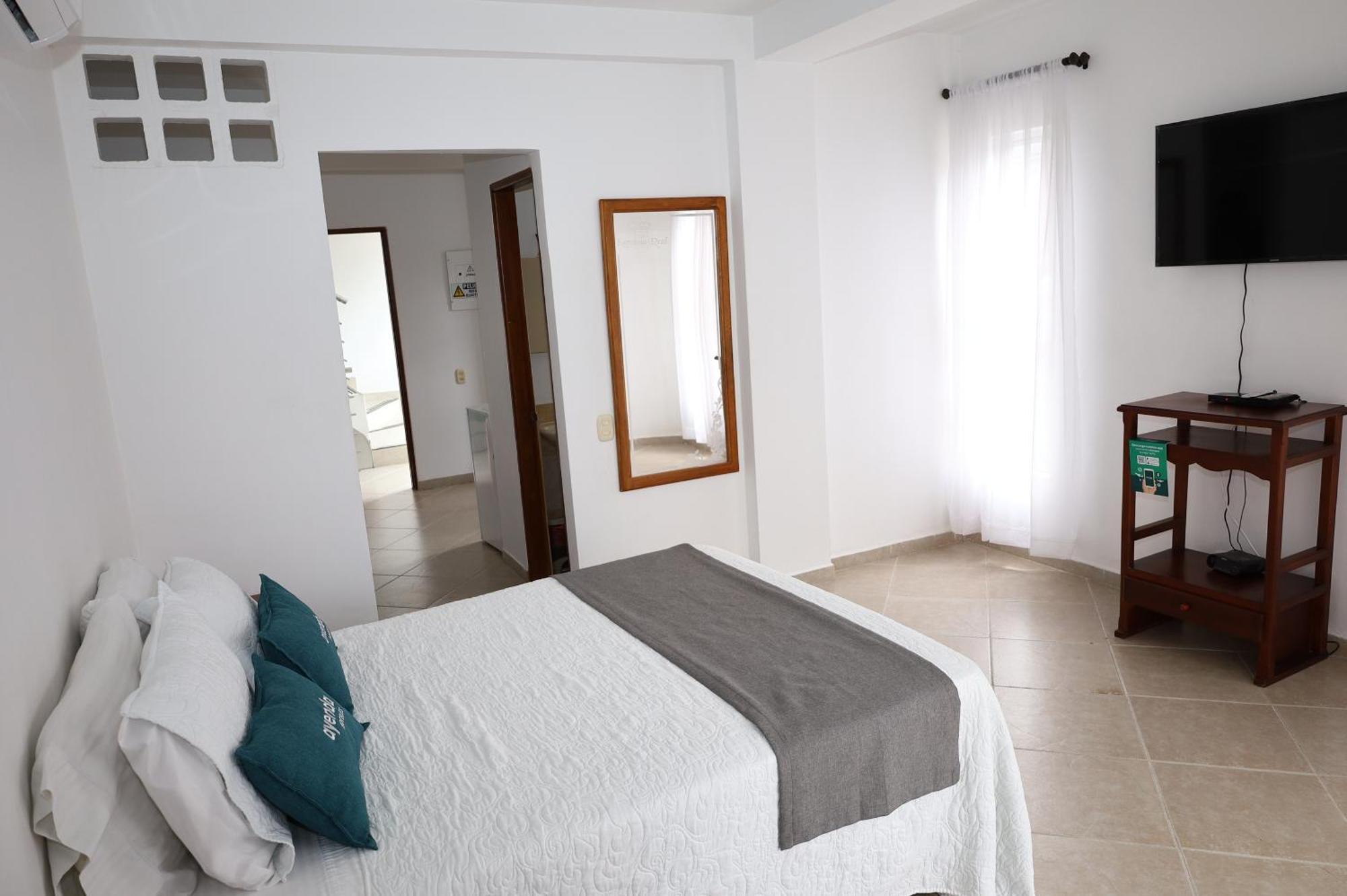 Ayenda Torre 2 Hotel Apartadó Екстериор снимка
